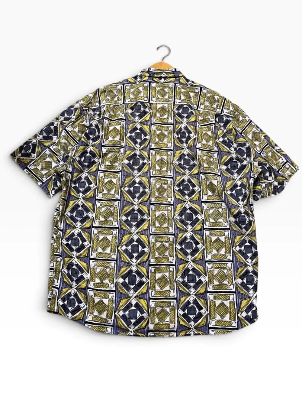 Vintage 90s Banana Republic Safari Travel Geometric Abstract Short Sleeve Shirt